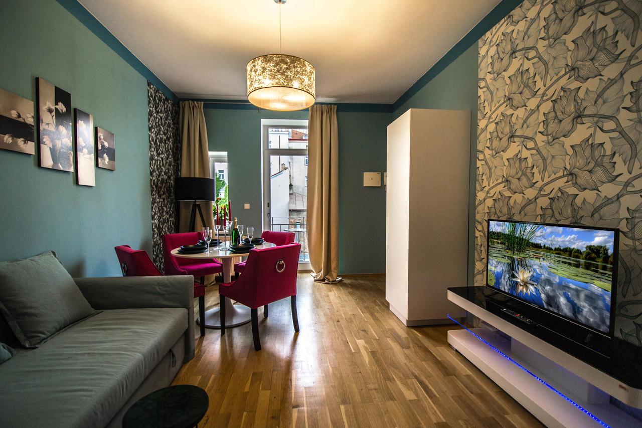 Stylish Apartments Close To Eden Garden Prague Exterior photo